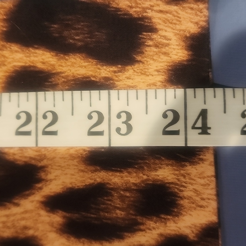Zara Leopard Pencil Skirt Made In Spain Medium EUC - Picture 10 of 10